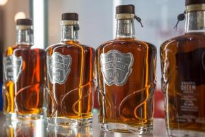 VINITALY_2015_Restyling Gran Riserve Bertagnolli, Decem Riserva_web